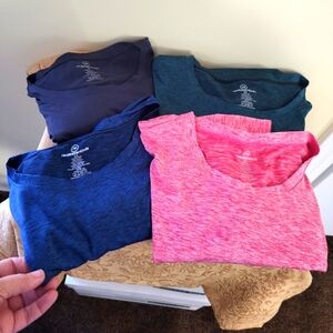 realessentials 4 shirt set of atheletic crop top   women's 3X  #2433